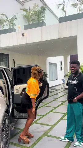 @Wendy Shay and her manager @Jeezygh #tiktokghana🇬🇭fyp #fypシ゚ #virał 