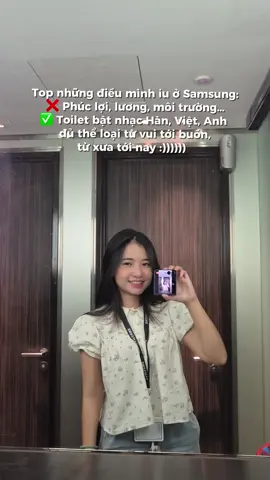 Vô vệ sinh khóc thì nghe nhạc cũng phấn chấn 😌  #xuhuong #fy #fyp #viral #funny