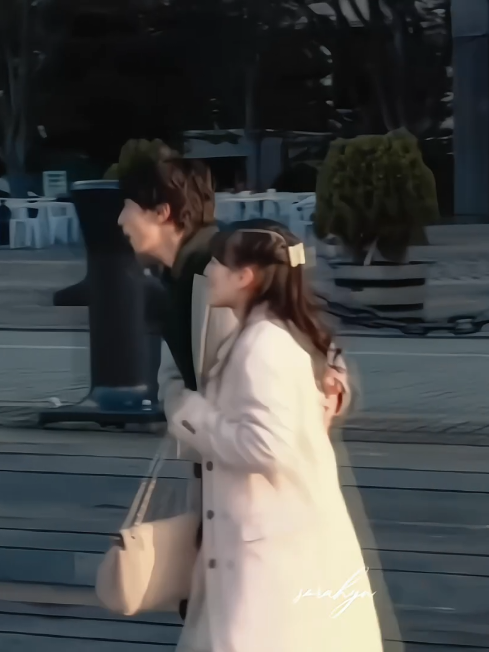 rồi bây giờ em mời thuyền đoàn mình đến hậu trường ạ #resshasentaitoqger #toqger #chiendoihoaxa #hikarikagura #sora💙🌷 