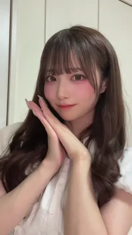 片目赤い？