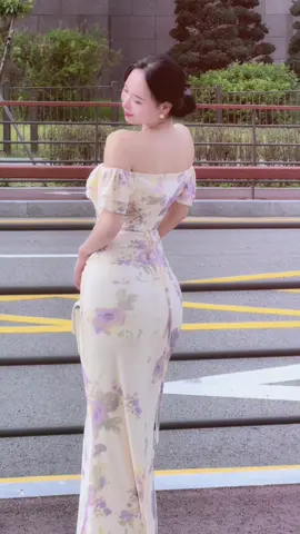 “Người con gái dịu dàng, không phải lúc nào cũng nhỏ nhẹ, cam chịu, mà là biết cương nhu đúng lúc , khi nào nên yêu thương.”