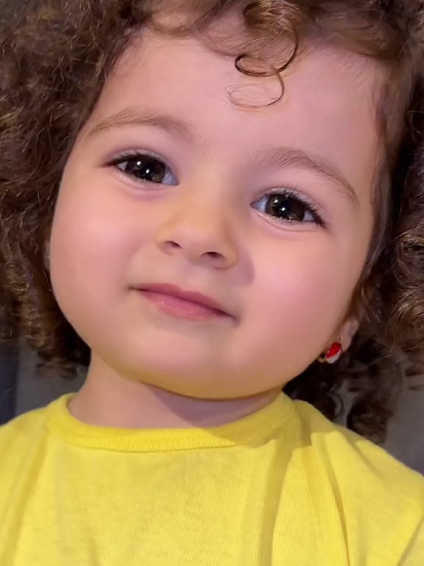 Let's make the trand go Neafeas way.#cutnessqueen #trendingsong #neafeas #cutebaby #fyppppppppppppppppppppppp 