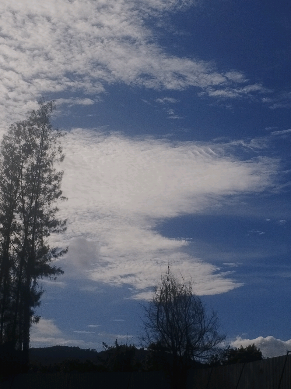 အချစ်ဆိုတာက....။ #ayechanaung crd voice  #Hnin  #cloudlover  #foryou  #goodnight 