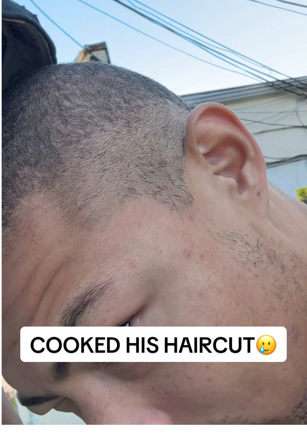 Haircut gone WRONG🥲 #waveyreacts #haircut #fail #bald #haircuttransformation 
