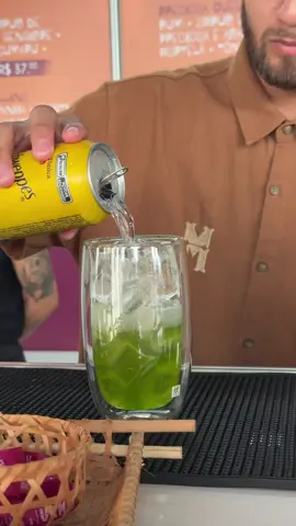 ☀️ Vem aproveitar o verão amazônico com a gente! 👨‍🍳 14 novos chefs com pratos autênticos e autorais, misturando tradição e inovação, estarão este final de semana no Chefs na Praça + Farofada. 🎶 E claro, além de muita música, para refrescar o calor 🍹, a gente vai brindar o melhor da nossa cultura e gastronomia.Vem aproveitar o verão amazônico com a gente! Chef na Praça + Farofada, dias 20 e 21 de setembro, das 12h às 20h, na Praça Batista Campos, Belém. #FestivalVerOPeso2025 #GrandeFestival #CulináriaParaense #GastronomiaAmazônica #VerOPesoDaCozinhaParaense