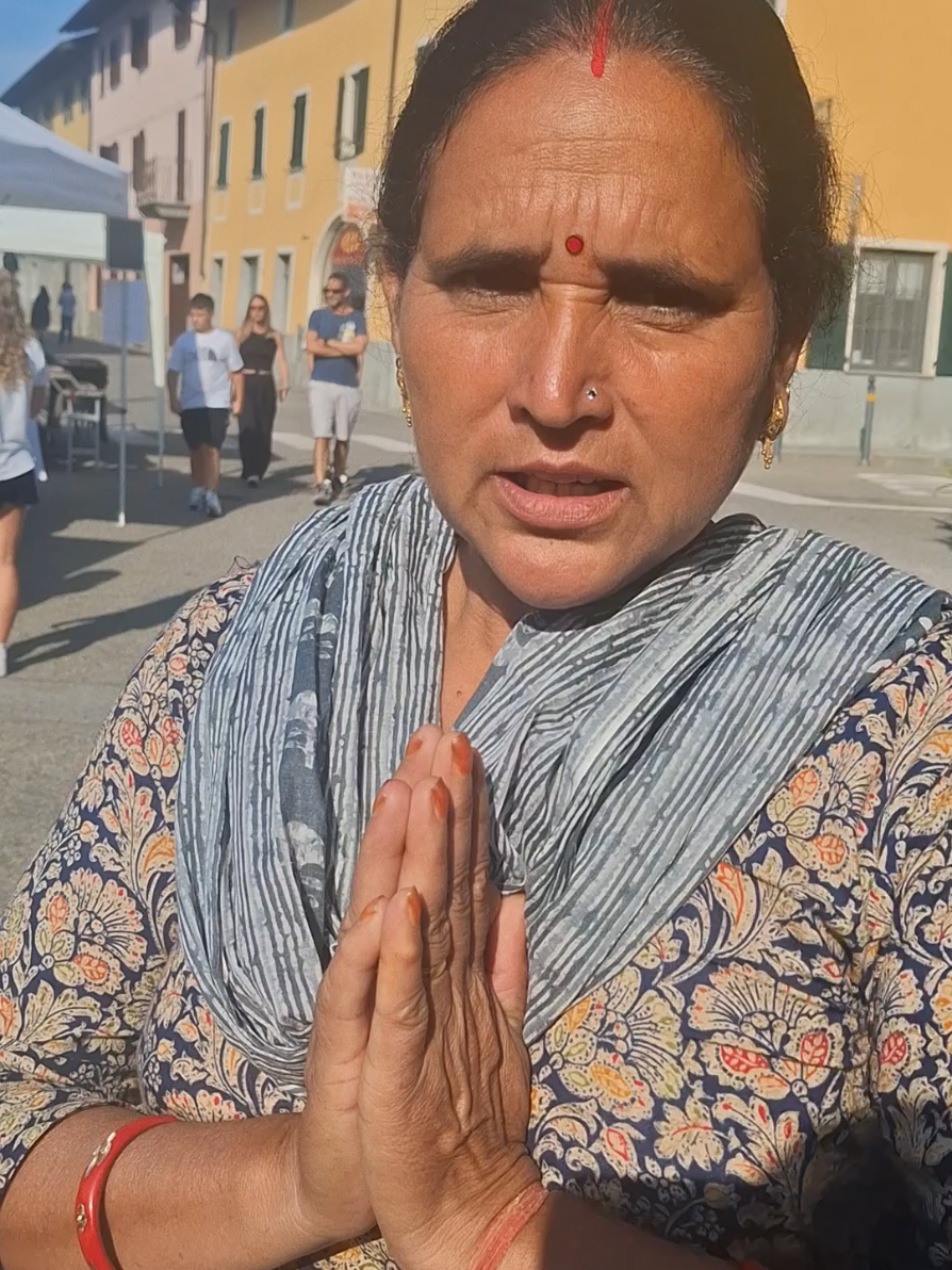 italy ka khula bajar #italy #foryoupege #tiktokitala #india 