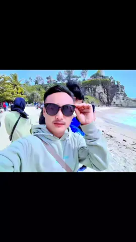 sedikit nostalgia tentang rusa jalanan..#pantaikasappacitan #fuppppppppppfyp #hondawin #win100 