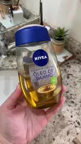 ✨ Achadinho de cuidado diário na Shopee ✨ Sabonete líquido Nivea 🧴💙 Cheiro suave, textura cremosa e aquela sensação de pele macia e hidratada que só a Nivea entrega! Perfeito para transformar o banho em um momento de autocuidado. 🚿✨ 🌸 Limpeza delicada 🌸 Hidratação prolongada 🌸 Fragrância irresistível 🛒 E o melhor: com precinho de achadinho na Shopee! 👉 Quem aí ama Nivea tanto quanto eu? 💙 #achadinhosdashopee  #autocuidado  #nivea 