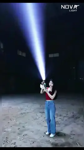 100000 LUMEN Aluminum Lampu Suluh… sangat-sangat berbaloi dimiliki… Cahaya sangat terang & luas… battery tahan lama… zoom jauh sangat #flashlight #lampusuluh #edcflashlight #lampusuluhviral #novalightshop