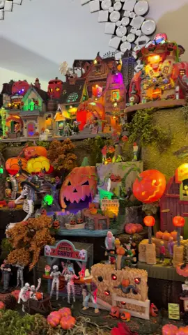 Halloween Village 2025 @Michaels Stores #lemax #halloween #halloweenvillage #halloweentok #halloweendecor 