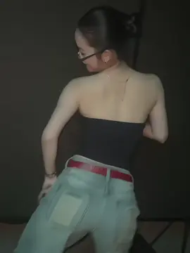 Đi chơi 1 tí cam dí liên tọi 🤣 ngại thì ngại nhưng vẫn hợp táccc nhé . Quay đẹp như này lần sau cho quay tipppp #xuhuong #viral @PhamQuyen11 