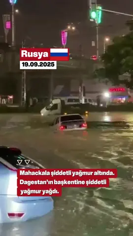 Mahackala şiddetli yağmur altında. Dagestan'ın başkentine şiddetli yağmur yağdı.