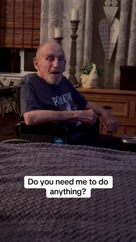 Bedroom hanging with Ed before bed. #Love #dementiaawareness #dementia #family #sleep @mrsdsalnorcal3🏎️ @Dan Salinger @mrsdsalnorcal2🏎️ @mrsdsalnorcal4🏎️ @DanielleSalingerbookpageTYHI @hannah and alex 