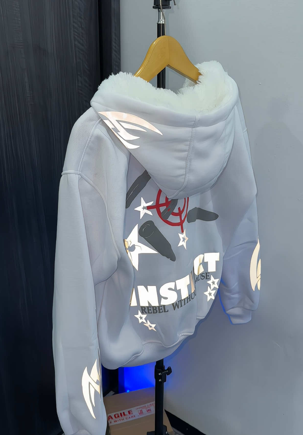 Gacorr cakepnya🥶🫵🏻#fyp #fypシ゚ #hoodie #hoodieboxy #jaket 