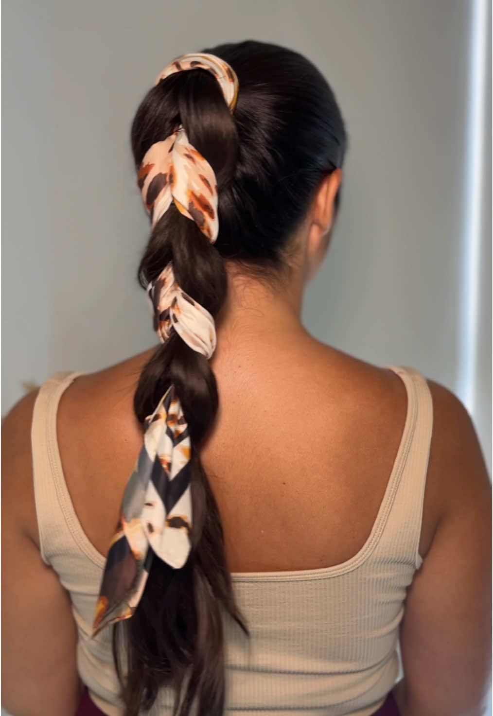 Peinado fácil y rápido  #peinados #peinadosfacilesyrapidos #peinadosfaciles 