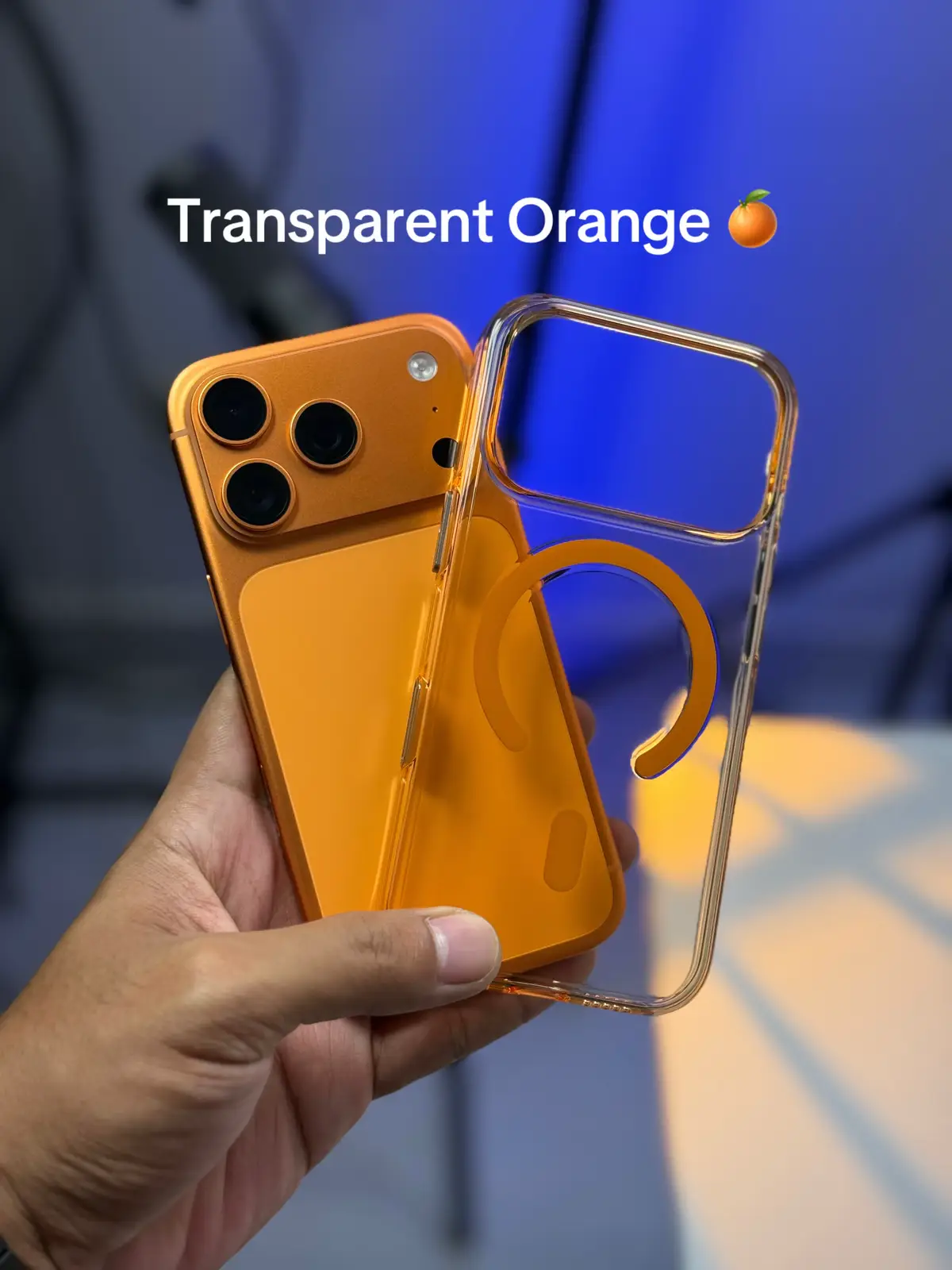 First case untuk 17pro orange colour. fit well, camera bump pun tinggi. #iphone17pro #iphone 