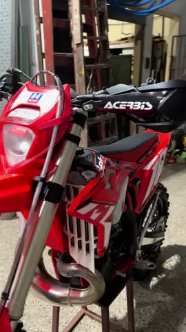#acerbis #cubrepuños #enduro #motocross #acerbisfactory 