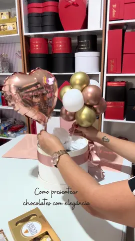 Surpreenda com as lindas cestas e mimos Lizzcestas! (63)98143 7949 Garantimos uma experiência inesquecível! Nossas opções de pagamento são flexíveis: - Cartão de crédito em até 12X -Dinheiro  - Pix Entregamos em toda região de Palmas. Consulte-nos sobre o frete. Estamos à disposição para tornar seu presente ainda mais especial!”