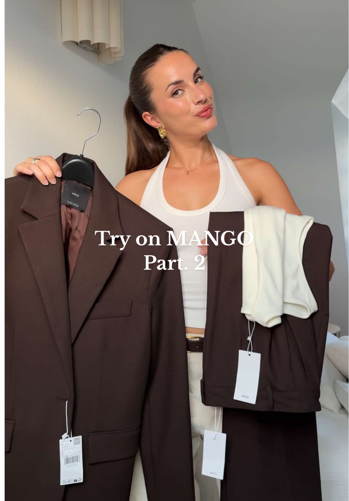 Réponse à @Emma Santamaria Try on des nouveautés @Mango  J’ai recommandé le blazer en XS pour comparer 👀 🔝Toutes les réf sous mon LTK en bio  #mango #tryonmango #tryonhaul #blazermango #outfitinspo 