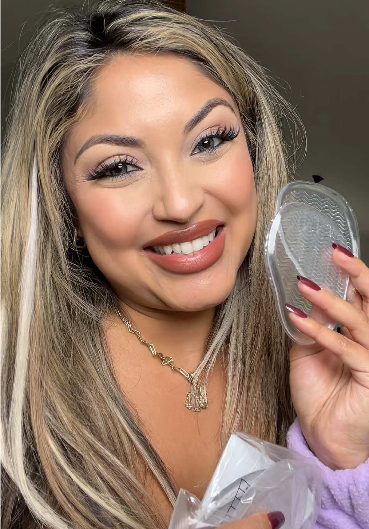 #tiktokshop #ttslevelup  #TTSTakeover  #tiktokshopfinds #tiktokshopping #tiktokmademebuyit #BeautyGifts #TikTokShopCreatorPicks #HautDropsOnTheGlow #ttsdelightnow #ifyouknowyouknow #beautifulgirl #tiktokshoprestock #women   #tiktokshopunboxing #rushtok2025 #superbrandclub #Viralontiktokshop    #makeup #makeuptutorial #MakeupRoutine #tiktokshopbacktoschool #shoes #shoecomfort #comfort 