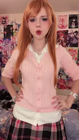 I love this song and so would Holly j #hollyjsinclair #hollyjsinclaircosplay #degrassi #degrassicosplay #heathersinclair 