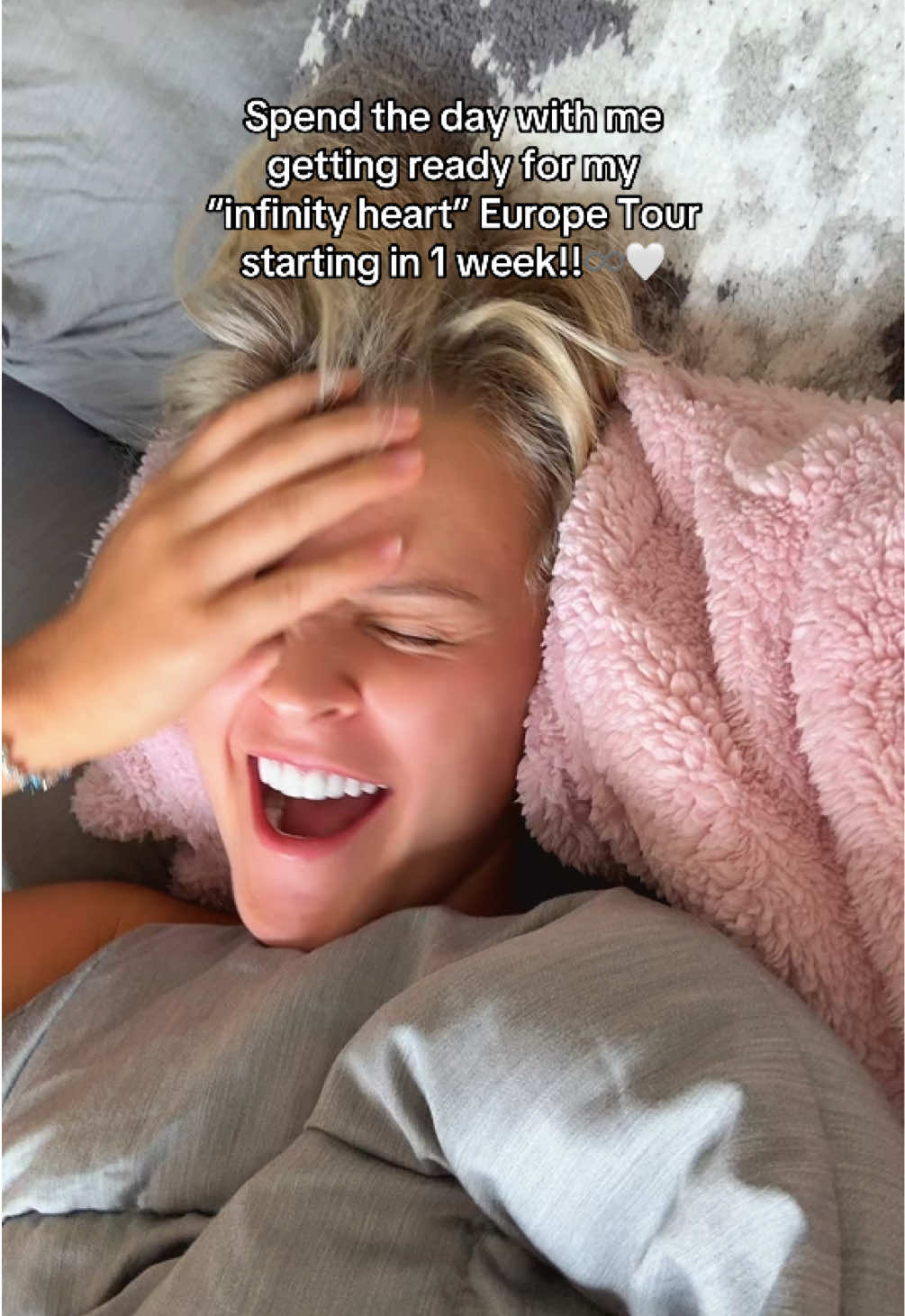 1 WEEK UNTIL TOUR!♾️🤍 This song “Infinity Heart” comes out on Friday 9/26, I leave America for the Infinity Heart EU tour on Saturday 9/27, Land in Ireland on Sunday 9/28, and first show in Ireland on Monday 9/29, WHAT A WEEKEND AHEAD!!😍♾️🤍 See you soon, can’t wait to hear you sing this song live with me!!🥹💎