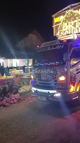 suwe ra tau eroh sound e abah@mhnaudio_hajishohib99 tmbah jos ae👍👍👍#busucarnival 