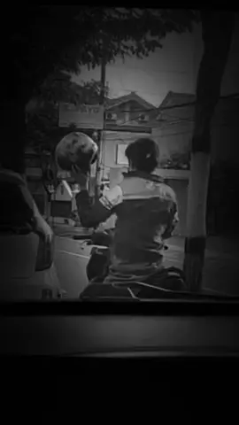 #🙂💔 