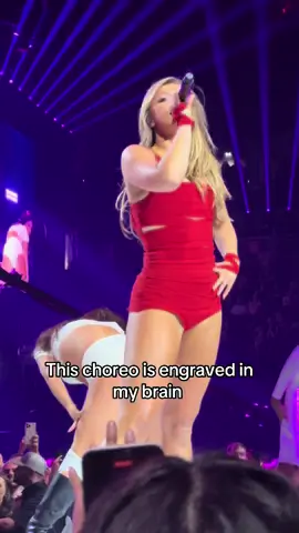 It’s always stuck in my head #tatemcrae @tate mcrae #iheartradiofestival #fypシ #concert 