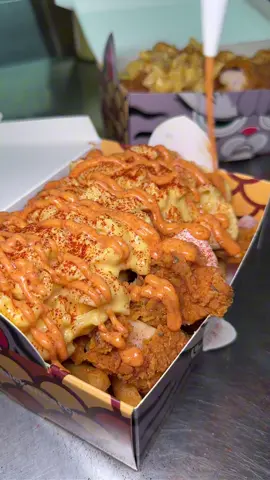 La razón para venir hoy a Chicken Cat 🍟🐥