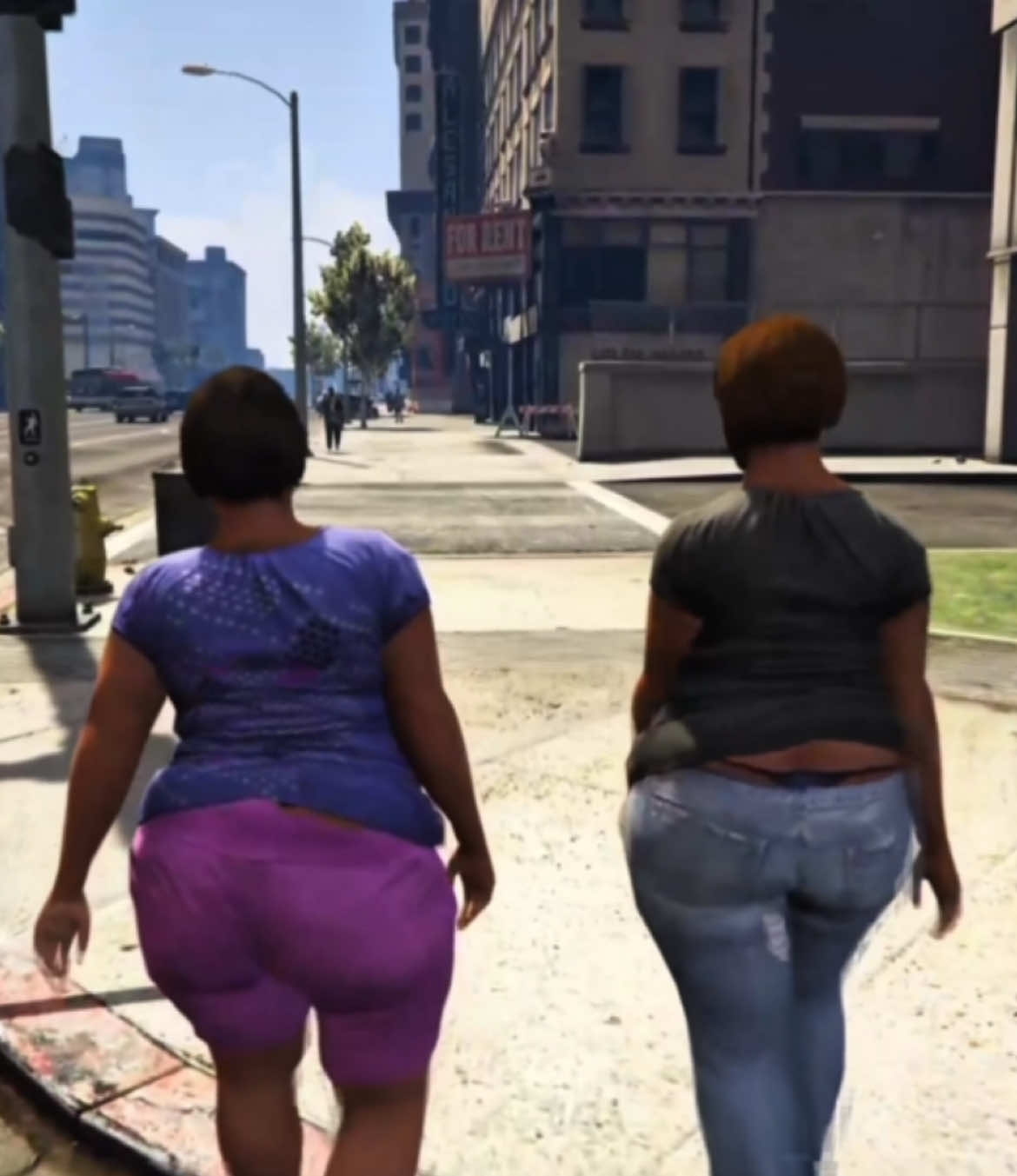 واااءءءءءءء ساحبتئي 😂🇸🇴🤍 #صاحبتي_لله #somalitiktok #gta5 #قراند5 #قراند 
