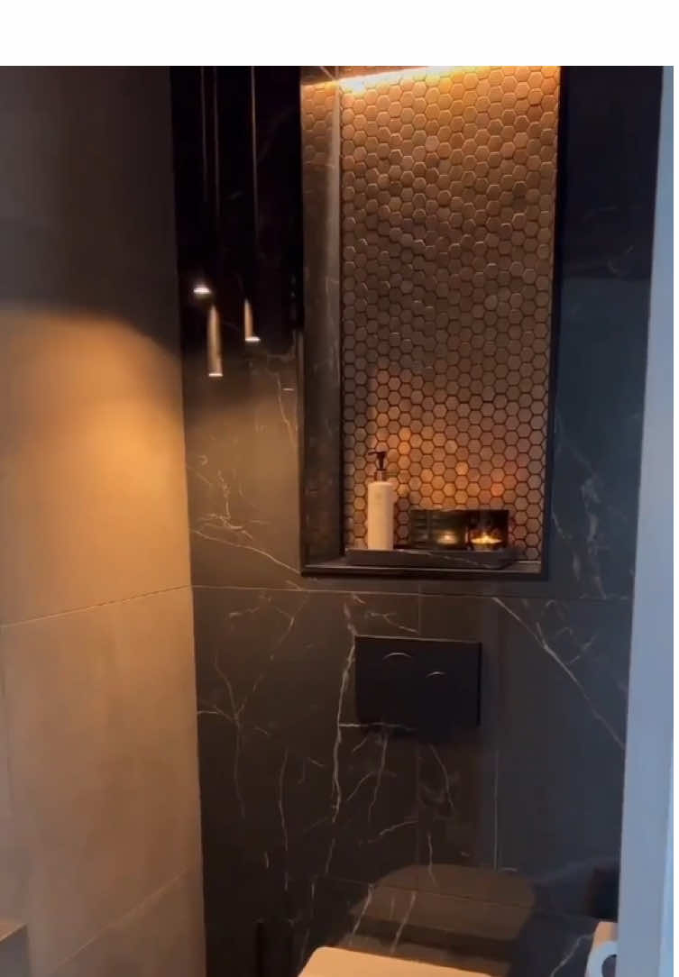 Bathroom #الشعب_الصيني_ماله_حل😂😂 #LIVEChangesLives 