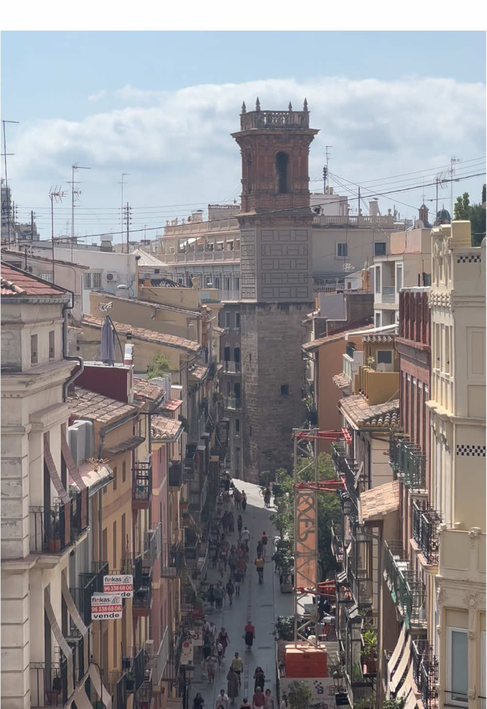 📍Torres de Serranos, Valencia 🇪🇸 #valencia #spain 