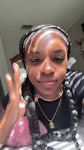 do yall like auntie braids ? 