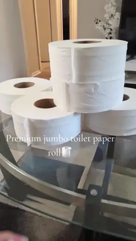 Dile adiós a los rollos pequeños..🧻  #paper #toiletpaper #bathroomessentials 