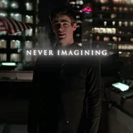Barry Allen meets Oliver Queen was so cool #theflash #barryallen #cw #eobardthawne #oliverqueen 