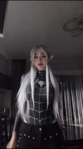 [inst: pelmentoschan_09] #cosplay #frieren 