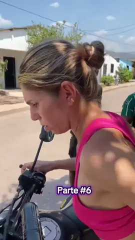 😱Thiaguiño Le Agarra La Moto Del Charro Para Aprender Hacer Stunt😱#policia #buscados #alerta #noticias 