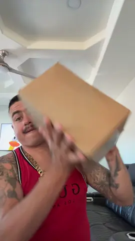 #elmuchachitoalegrechavez 