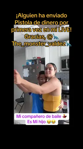 Gracias a todos los que estuvieron en mi primer live🥹 Bendiciones para todos y muchas gracias a mi querido amigo y colega por su regalo 🎁 @🦕The_monster_valdez🦕 #tiktoklive #livehighlights #livegift #moneygun #pistoladedinero 