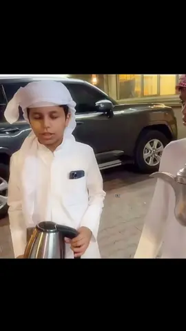 🤫🤍@حمد قزيع السهلي @محمد بن قزيع السهلي #VNVideoEditor #اكسبلورexplore #ترندات_تيك_توك #اكسبلوررر #فراج_قزيع_السهلي 