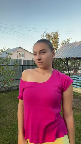 Instagram:zoriana.deneka