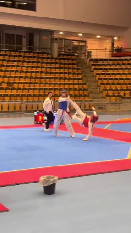 Sandwich kick 🥪🤩 #vairalvideo #taekwondo #fyp #tournament  #CapCut 