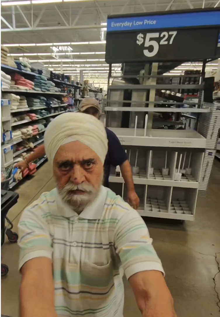 “U Click It” 😭😭 #fyp #prank #pov #funnyvideo #viral 