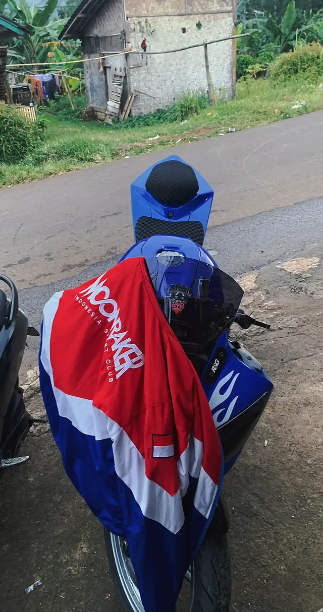 #promoseruweekend #r15v2 #cowonyalse🤙 #fyppp #moonrakerpajampangan🇳🇱👐 