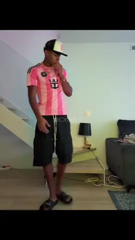 lamine wearing messi’ no.10 inter miami jersey 😍💕  • • • • • • #foryoupagе #foryou #fyp #lamineyamal #messi 