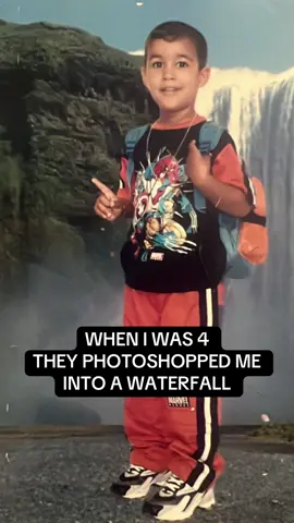 just an incredible coincidence #iceland #skogafoss #waterfalls 