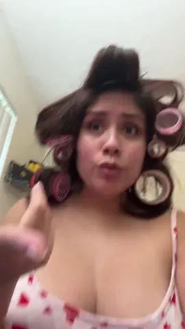 Huh? 🫦 #sabrinacarpenter #dontyouknowdevin #hotter #fyp #trending 