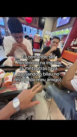 Vsfddd ksksks @Oliveira 💯  #foryoupage #escola #resenha #amigos #fy 