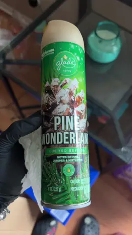 Glade if you hear me, please bring this scent back.. 